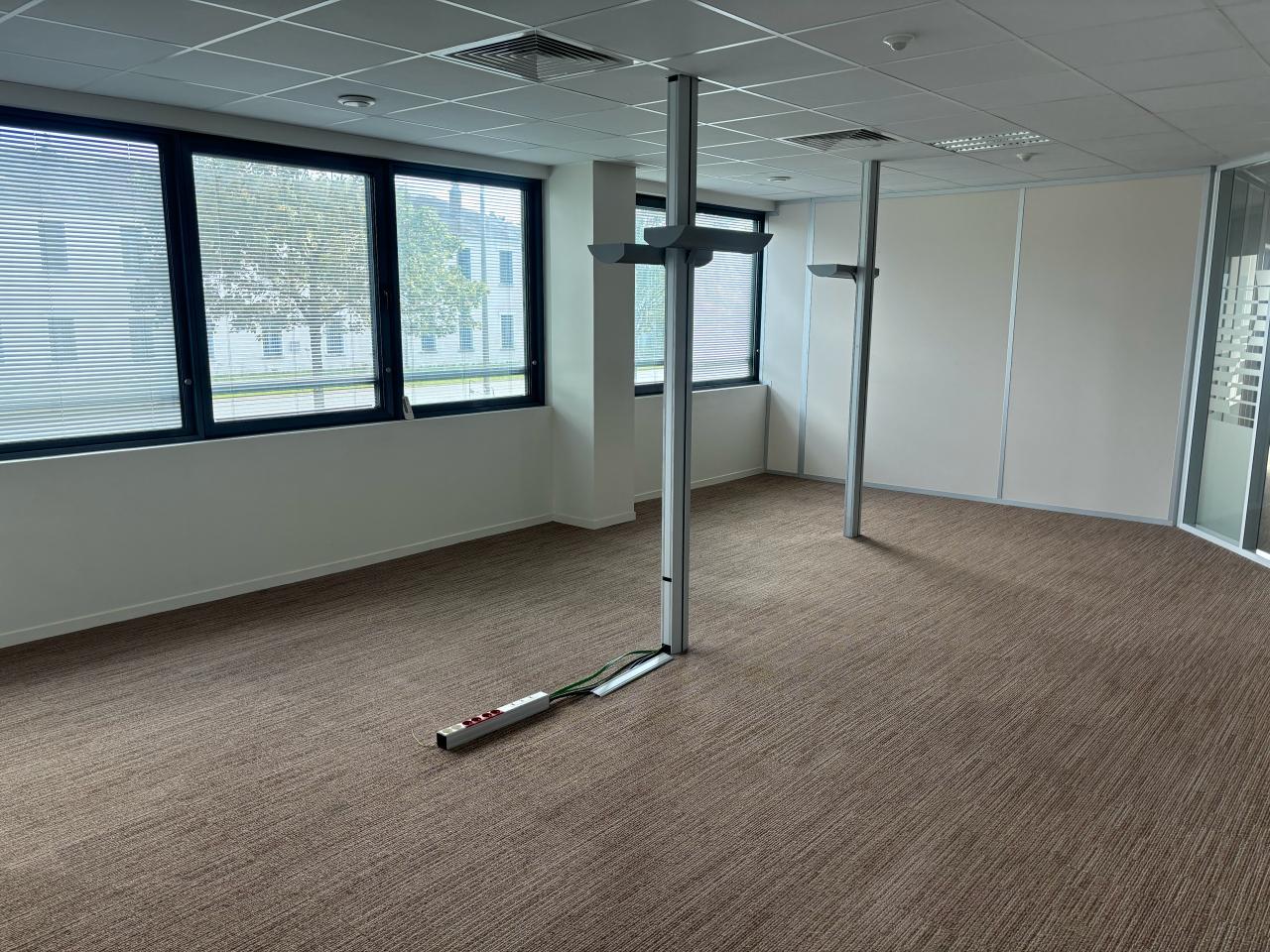 Bureau Tours 239m² Location bureau Tours Indre-et-Loire OLBUR2424311 2